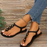 Strap sandals